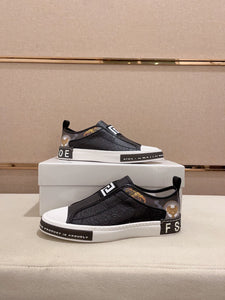 Chaussures Versace en cuir pour hommes