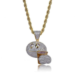 Collier avec pendentif en zircon incrusté de style hip hop